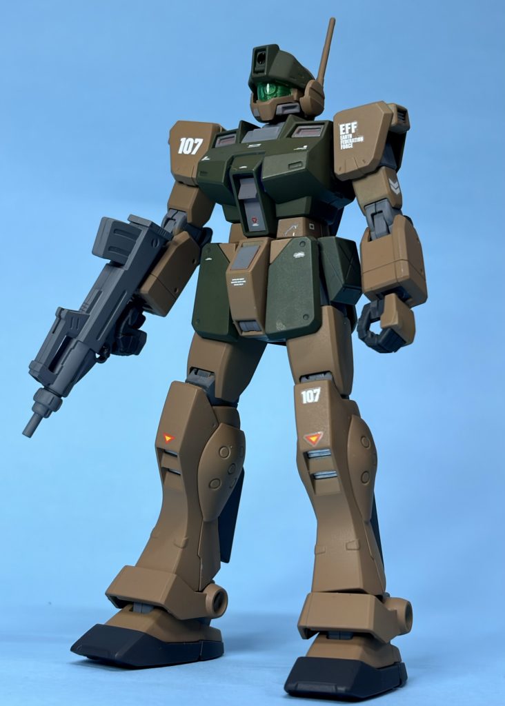 武装を変えるとより地上用のジムスナイパーぽく近づけてるかも。