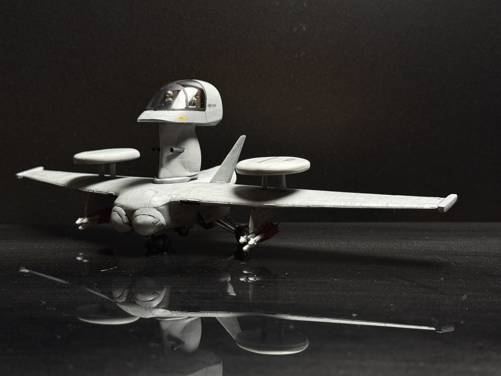 一応機銃とミサイルは装備させました.