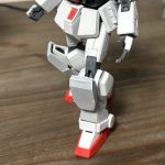 脹脛側面のビームサーベルフォルダは気に入らないので、冷却装置ぽくフィンを付け、足[…]