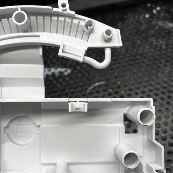 記録も兼ねて作成写真を…まだキャノンのみ後ハメ加工中ここから､プロペラントタンクとかブースターとかあるのかぁ…上半身は前屈み気味にしたいなぁと思う&nbsp;（5枚目）