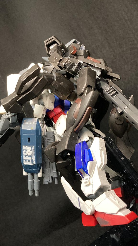 やめてあげてええええええ！？！？！？！？！？！？なんでそんなことして！？酷いことしないでえええええええ！？！？！