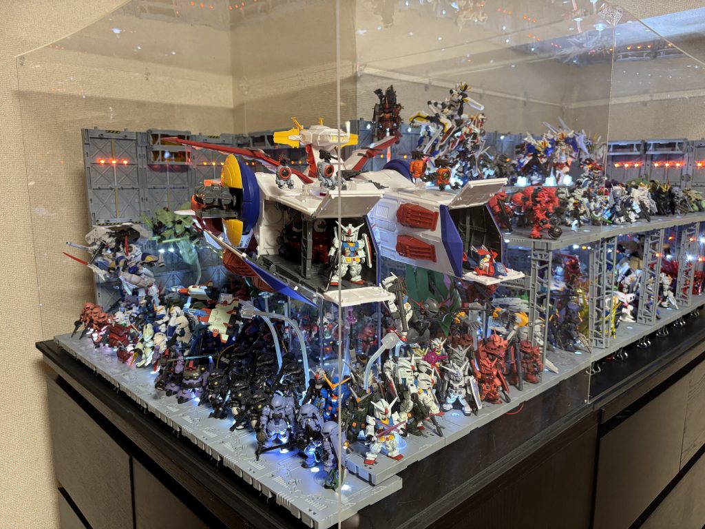 全体をまた並べ直して…(最近、短いスパンで全部取り除いて、また並べ直してと…「賽の河原」状態…)