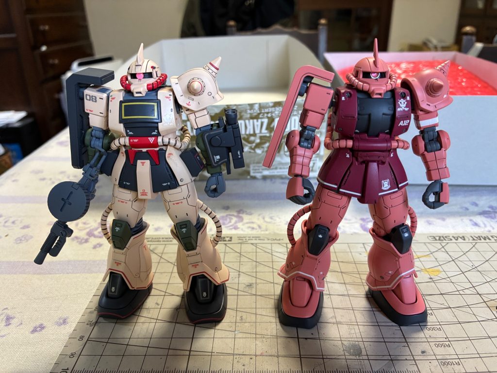 最後に凄く前に作った砂ザクといっしょに
