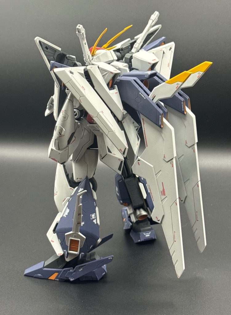 クスィーガンダム–3枚目/制作者：ぴょんぴょん