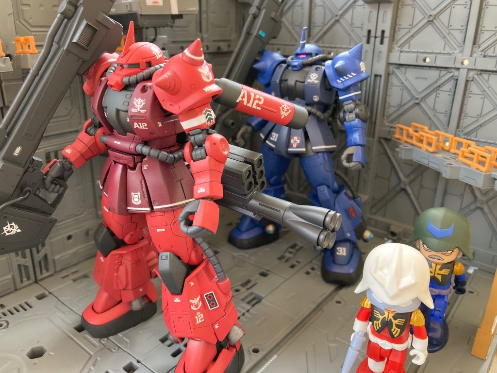 こちらはランバラル機と。シャアもランバラルも好きなので特にこの2機はお気に入りです。いつも閲覧、いいね👍、コメントありがとうございます🙇