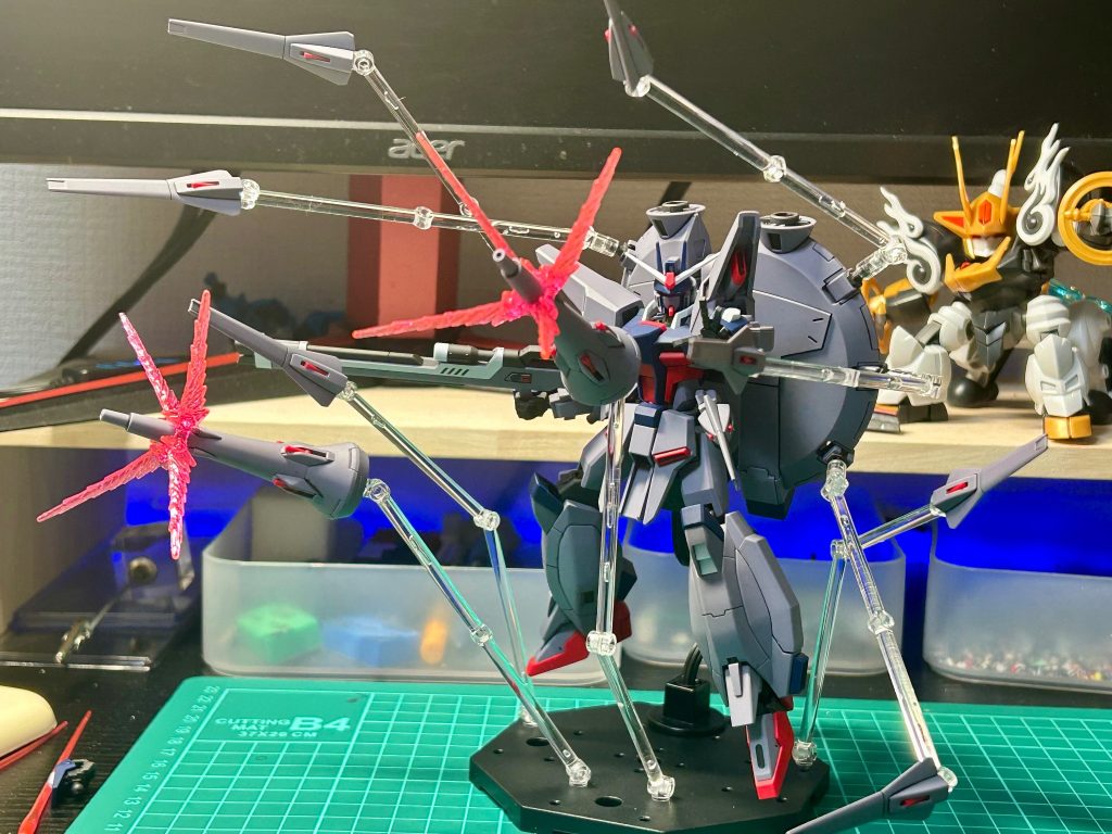 ドラグーンフル射出！！このポージングが一番難しかったです‥個人的にはバランス良くできたのではないでしょうか？？って事で皆様のよきガンプラ、しゃちくLifeを( ´Д｀)ﾉ~ﾊﾞｲﾊﾞｲ