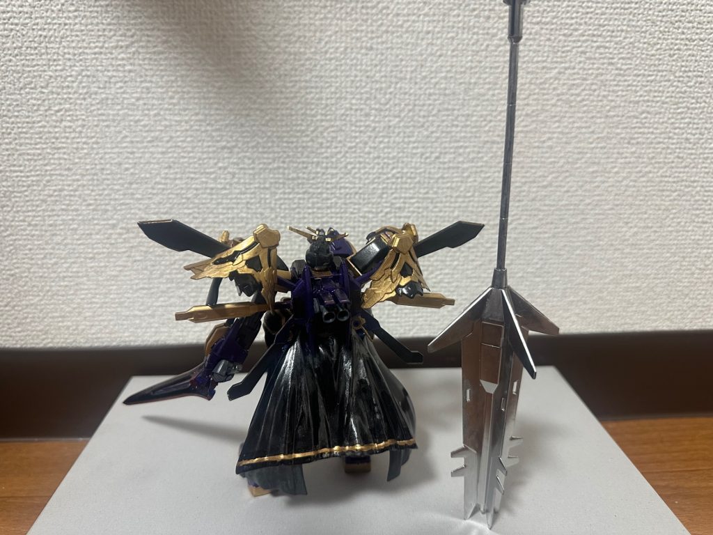 後ろのマントも30MFシリーズから拝借しました