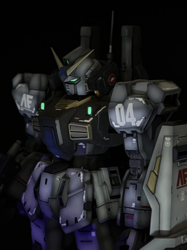 蛍光グリーンを使ってるので、記念にブラックライト当てて撮りました✨一年以上、模活をお休みしていましたがぼちぼち復活しようかなと思います☺️以前からのフォロワーさん、初めましての方最後まで読んで頂きありがとうございました😊