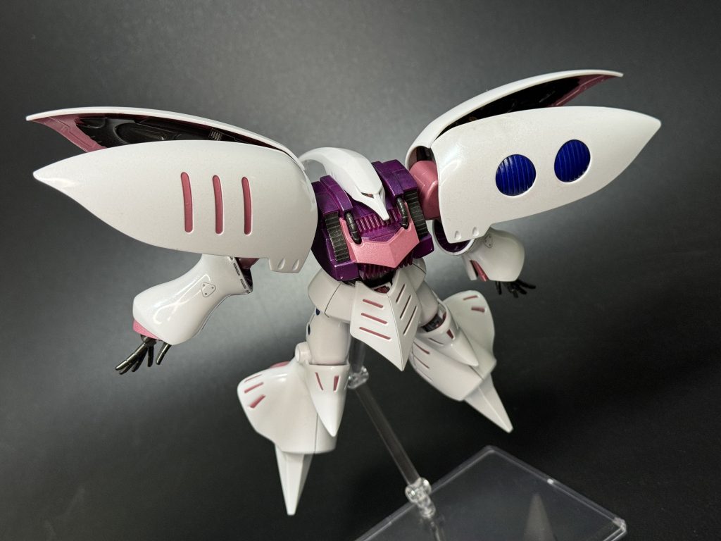 存在感が半端ないデザインですね。戦闘に向いてるとは思えませんが…