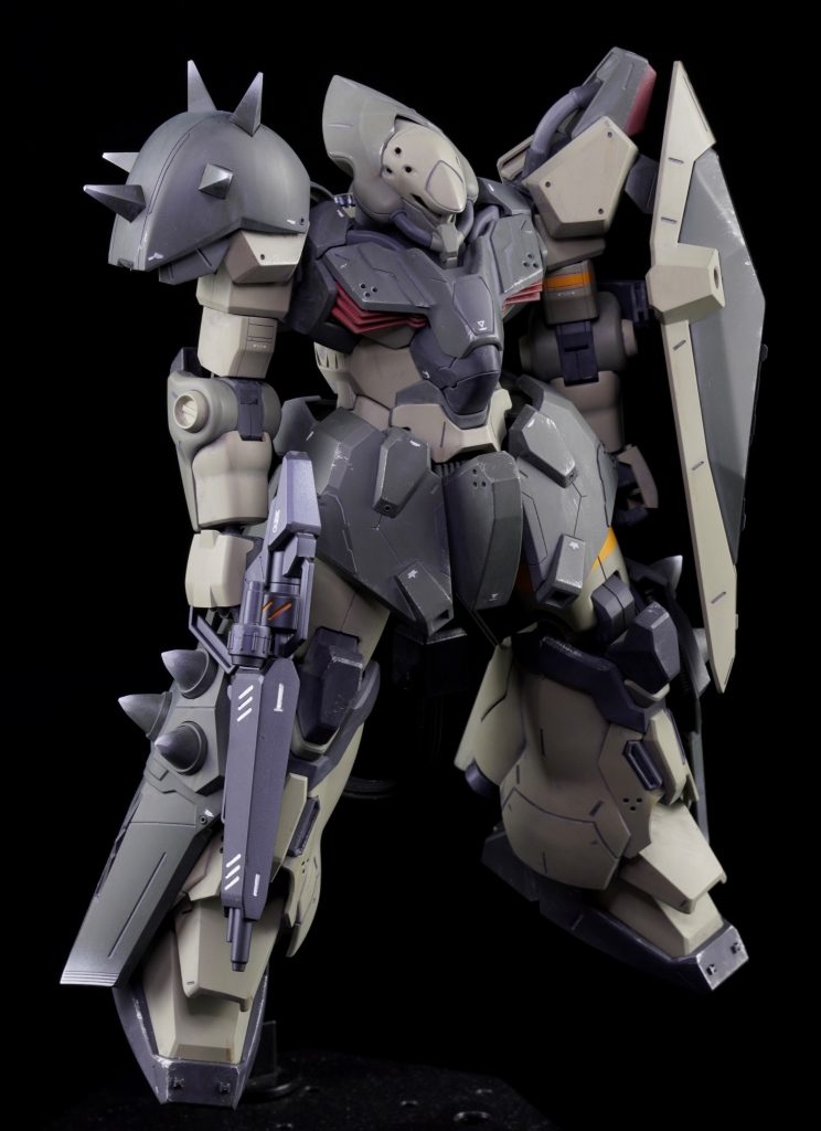 そのままのカラーリングで制作するか迷いましたが、どうせ塗るなら変更しようの考えでこうなりましたー