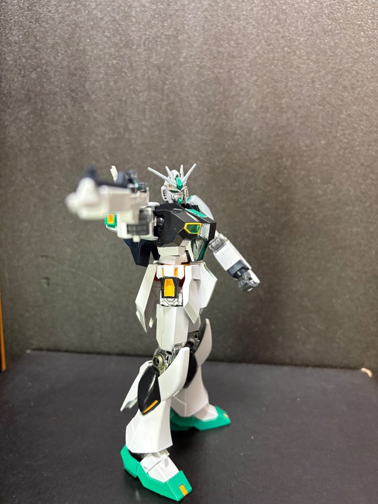 νガンダム　量産型カラー風–4枚目/制作者：匿名