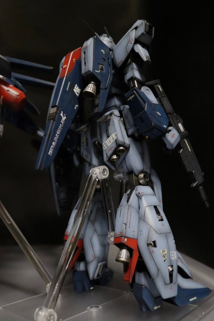デカールはMG.HGユニコーンガンダム用と付録に着いていたデカールです。