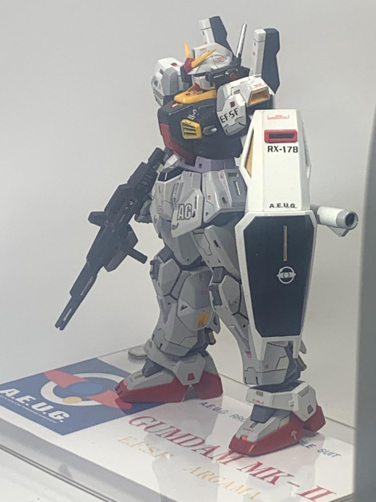 この完成度で何と税込1870円。こんなに安くていいの？と言いたくなるほど素晴らしいキットだとおもいます。(gundam-kao9)