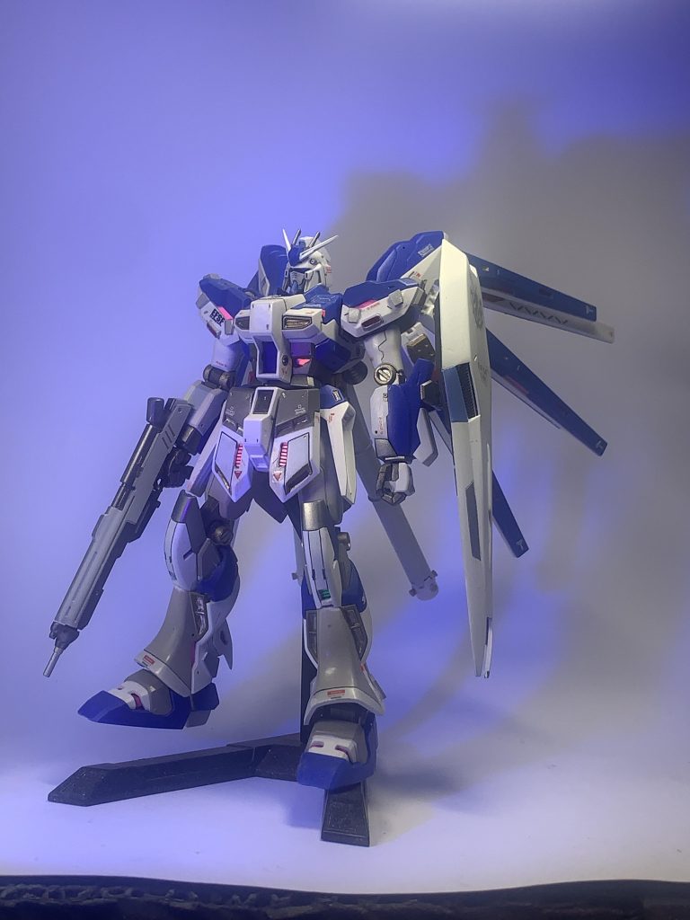 各所にサイコフレームのディテールを追加しています。(gundam-kao2)