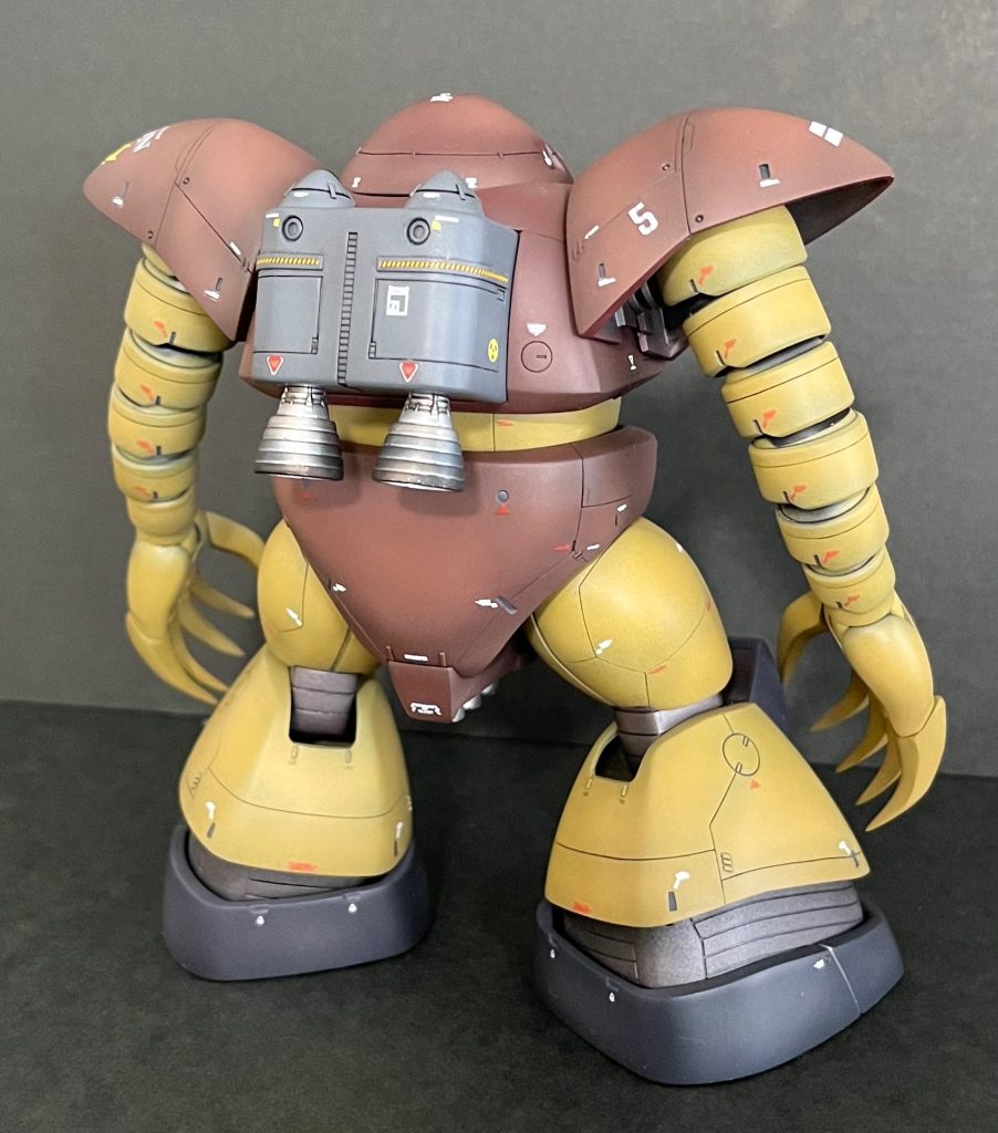 後ろから