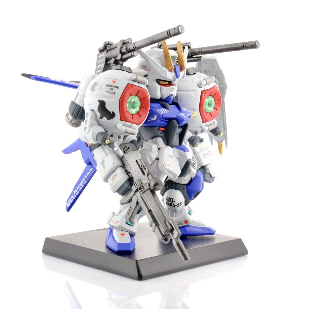 白部分:コラックスホワイト(シタデルカラー)青部分:コバルトバイオレット(ガイアカラー)