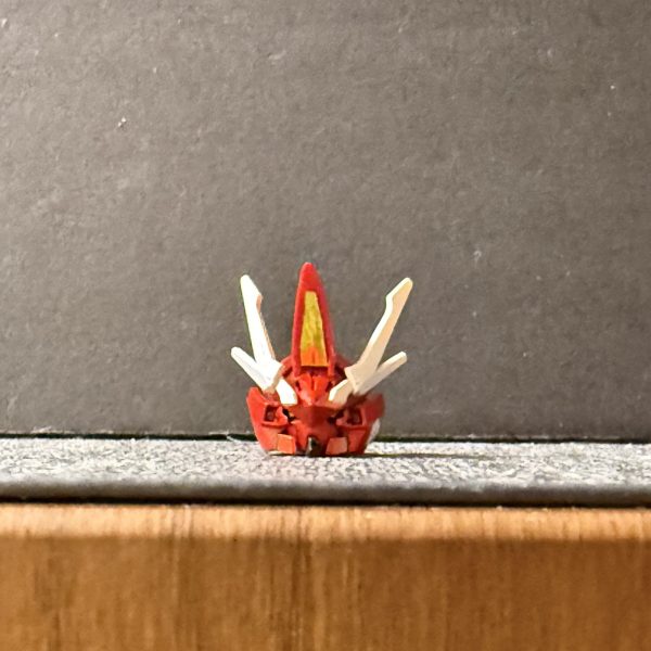 オデュッセウス求人5号機の開発中④になります！ヘッドユニットは殆ど完成しました！オデュッセウスガンダムの要素を残しつつも異形となりました、、笑これはガンダムなのか、、？開発元がティターンズ残党およびレジオンということで他のオデュッセウス級とは全く異なるデザイン、カラーリングとなっています。カメラやセンサー類はイエローにしています！2号機のアルケイデス、3号機ペルセウスと比べるとその違いは顕著だと思います笑（2枚目）