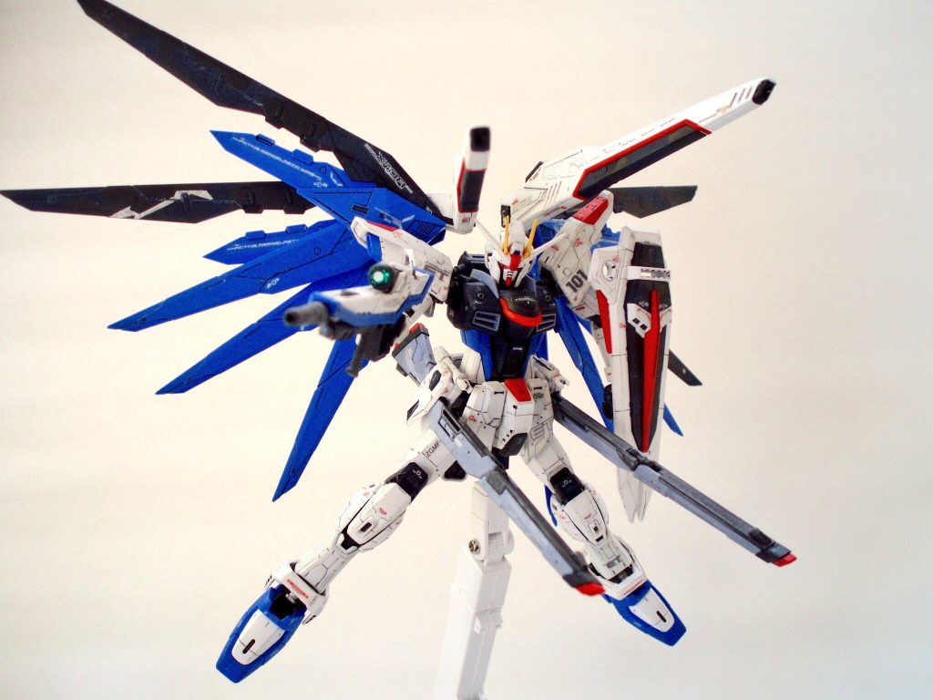 RG 1/144 ZGMF-X10A FREEDOM–4枚目/制作者：茶家持