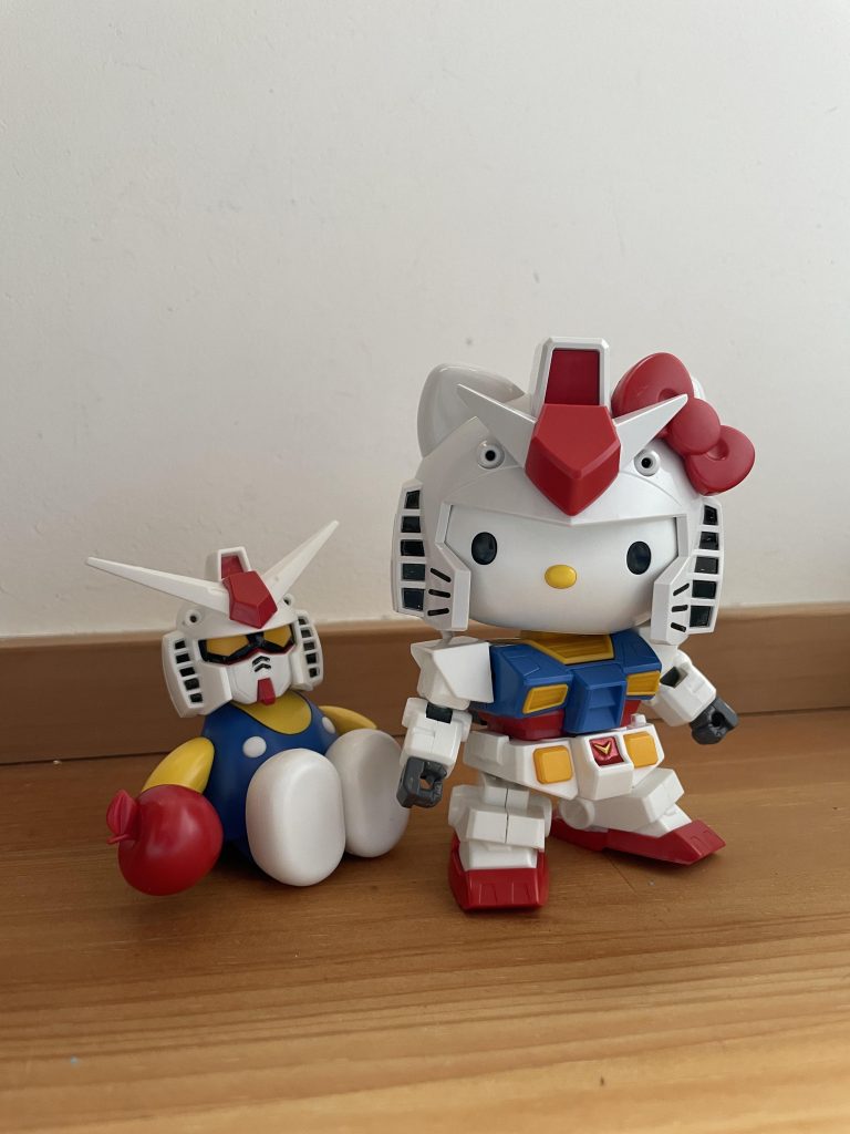 作品名：美味しいポップコーンはいかが？<p>ハローキティとコラボのガンプラ、本来のボディはSDEXのものだけどBB戦士236パガンの中の人のヤツに付けて（のっけて）みました。こっちのほうが合う気がする。・・・サボってないで片付けの続きをしましょう。</p>
