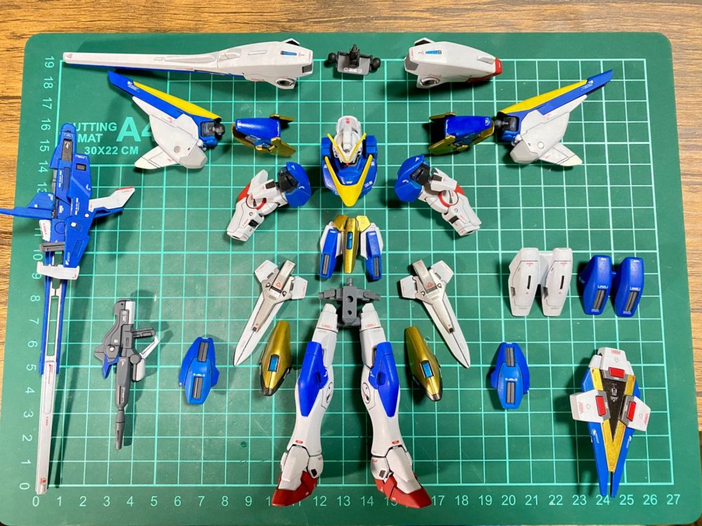 HG V2アサルトバスター–2枚目/制作者：@sas_crawl_up