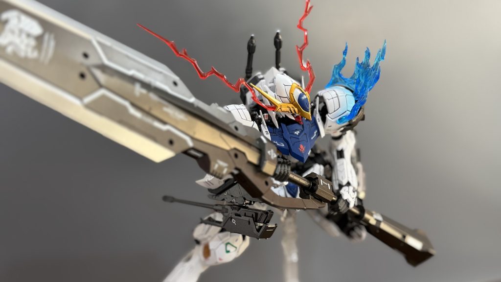 バルバトスはやっぱこうゆう無骨な武器が似合います！