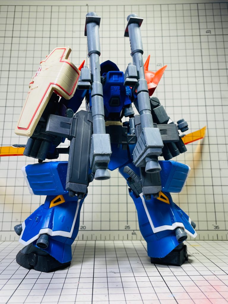 塗装前、リア