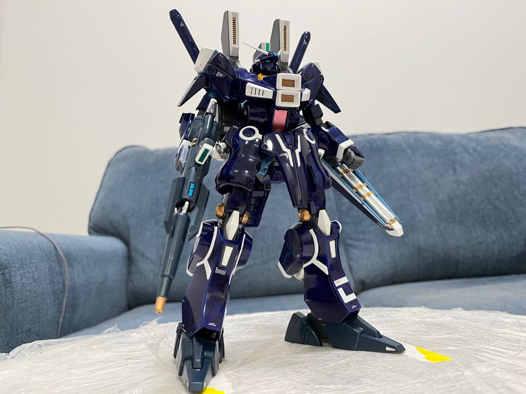 ガンダムマークVは地球連邦のものですが、エイノー提督の反乱よりNDに渡りました。総帥であるブレイブ・コッドはマークVを受領することで何回もα任務部隊との激戦しました。