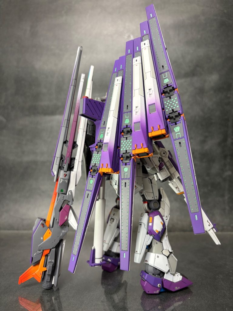 RGffνガンダム–3枚目/制作者：どヘルニア・マックス・ウェル