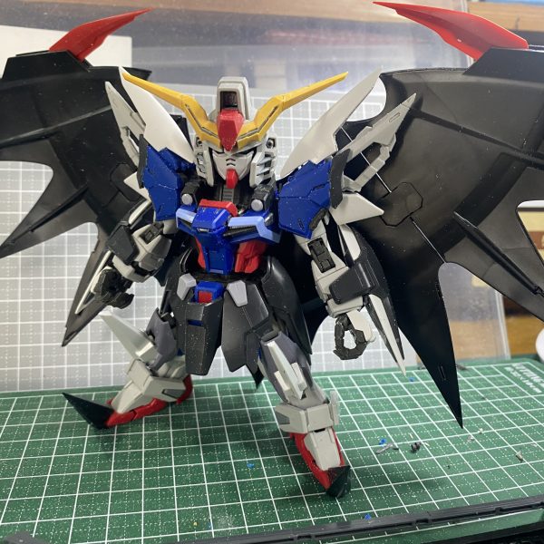 現在6月の展示会に向けて、三体のMGSDミキシングを進めています&nbsp;ある程度形になったので投稿させていただきます&nbsp;MGSDデスティニー改造 &nbsp;デスサイズヘルEW&nbsp;MGSDウイングゼロ改造 &nbsp;エピオン&nbsp;MGSDエアリアル改造 &nbsp;ダブルオーシアクアンタ&nbsp;（2枚目）