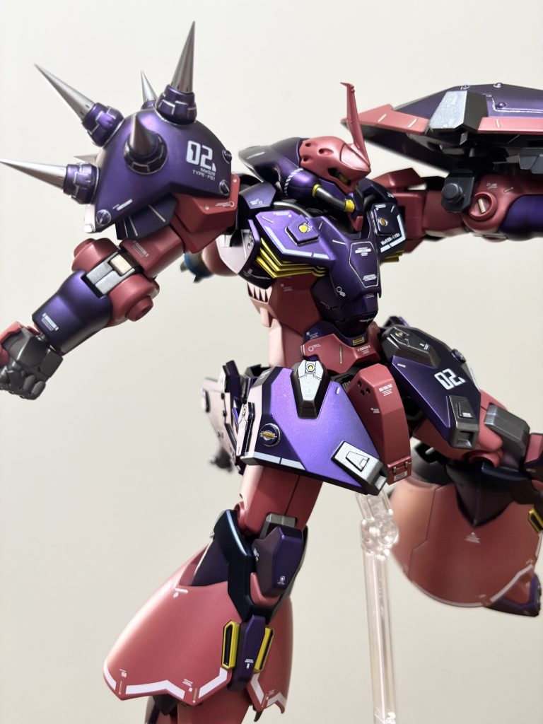 2026年1月1日に着手。4月4日完成。久々のガンダムタイプ以外の機体制作で滅茶苦茶楽しかった😄キルケーの魔女も見に行ったしテンション爆上げでやりたい事全てやり切りました🥳キットを持ち上げた時の重量感、大きさ、達成感、満足感ハンパ無いです‼️閲覧ありがとうございました♪