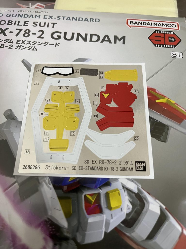 ツインアイ以外使わなかったシール達、塗るのが上手くなくてもシールをあまり使わずに作れるとやっぱり嬉しいです