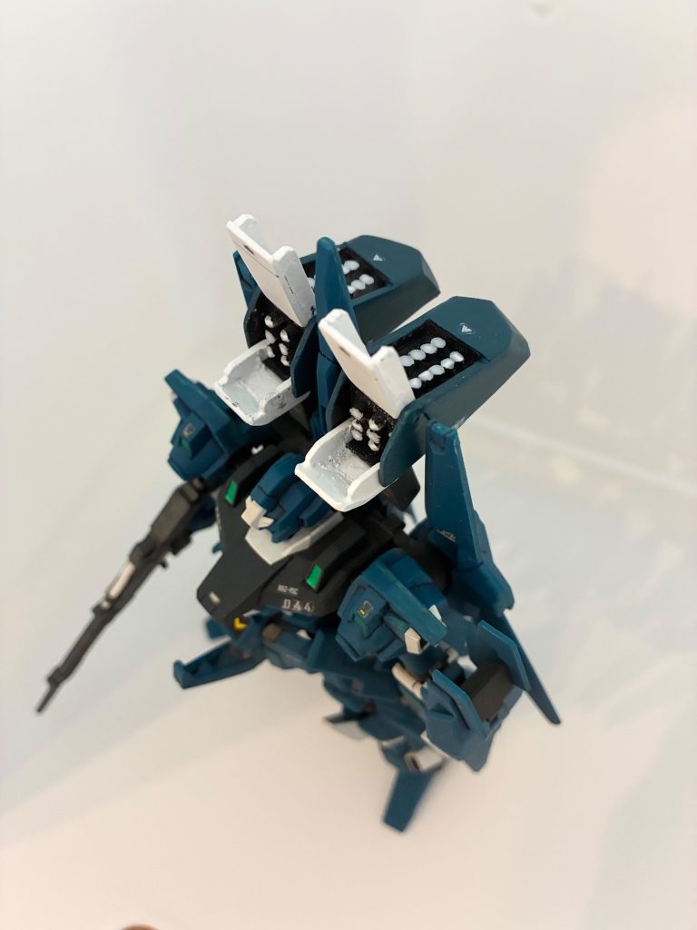 一応展開できるように作ってはみましたがもう中はそれっぽくできればいいと思って適当になりました！