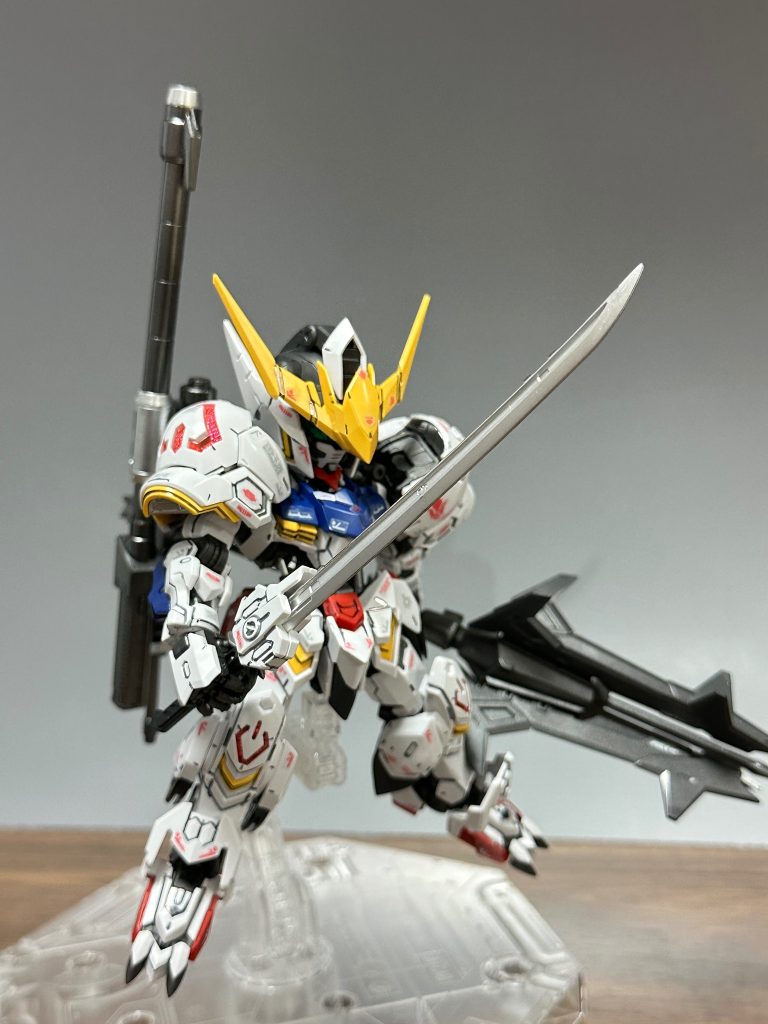 初めて作ったMGSDですがSDのガンプラに興味なかったのにこのカッコよさにはびっくりしましたね