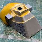 足の両サイドにあるダクトをつけてみました。原画に合わせて、角は丸みを持たせていま[…]