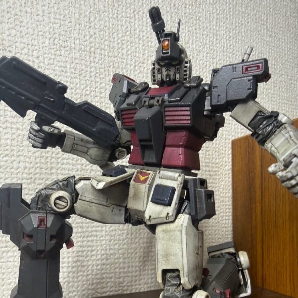 局地型ガンダム　サンダーボルト版