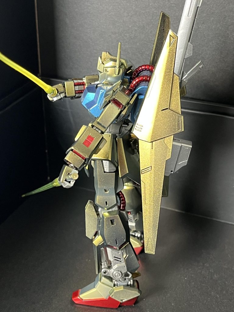 イメージでは超合金みたいにしたかったのですが難しいねぇ