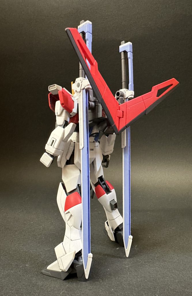 より異形感が強くなったリニューアル版。よくキレそうです。