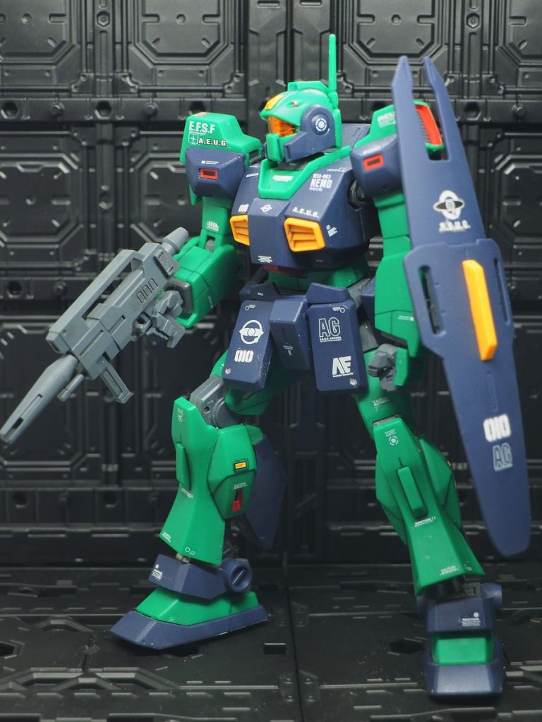 最終的にはウエザリングして終了って感じですかね(gundam-kao2)