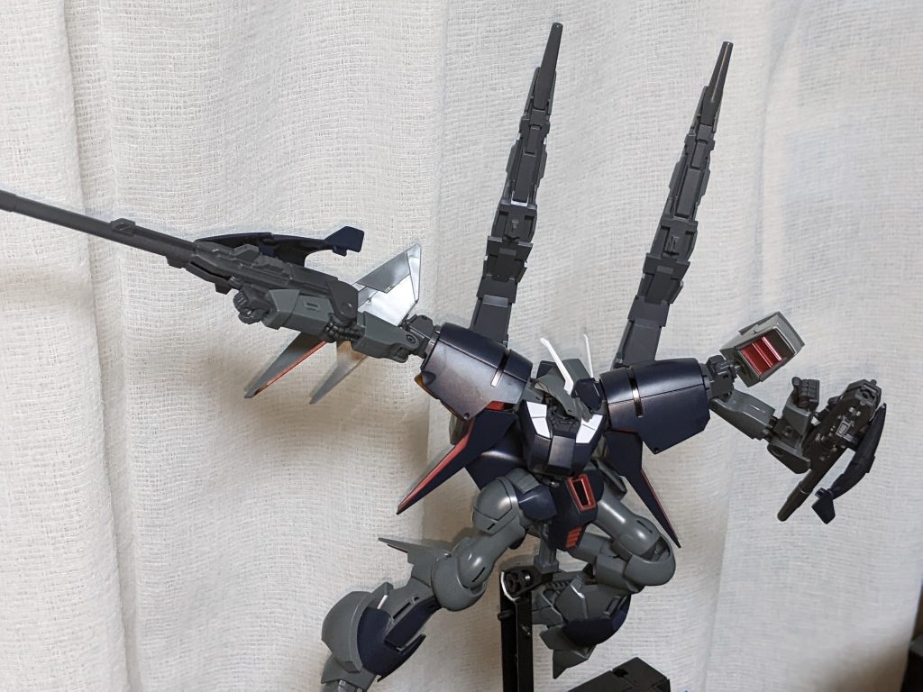 とっさきにはビームサーベルエフェクトつけてるのですが画面的に厳しいのでもうこれで(^_^;)