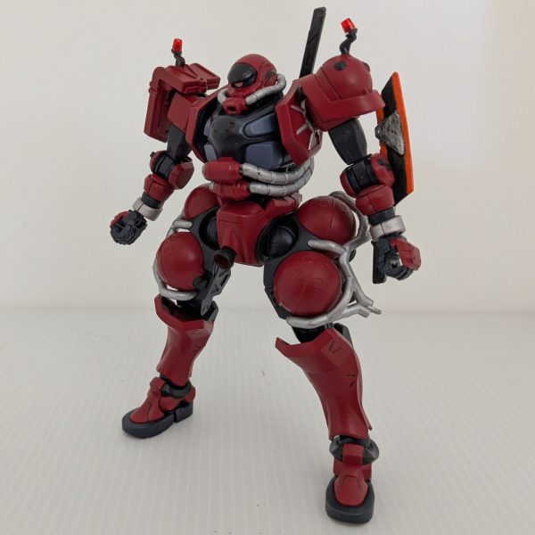 デッドプール風？軍警ザク
