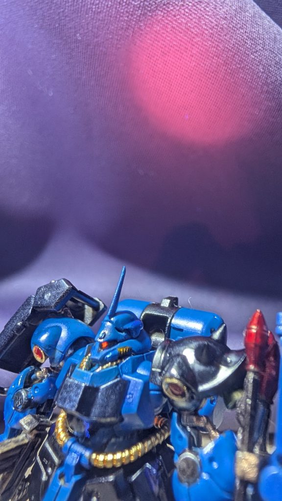 102　ｶﾞﾝﾀﾞﾑｱｰﾃｨﾌｧｸﾄ　ギラ•ドーガ（レズン専用機）