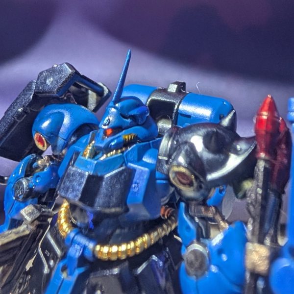 102　ｶﾞﾝﾀﾞﾑｱｰﾃｨﾌｧｸﾄ　ギラ•ドーガ（レズン専用機）