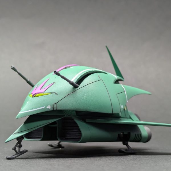 エルメス  ララァ・スン専用モビルアーマー