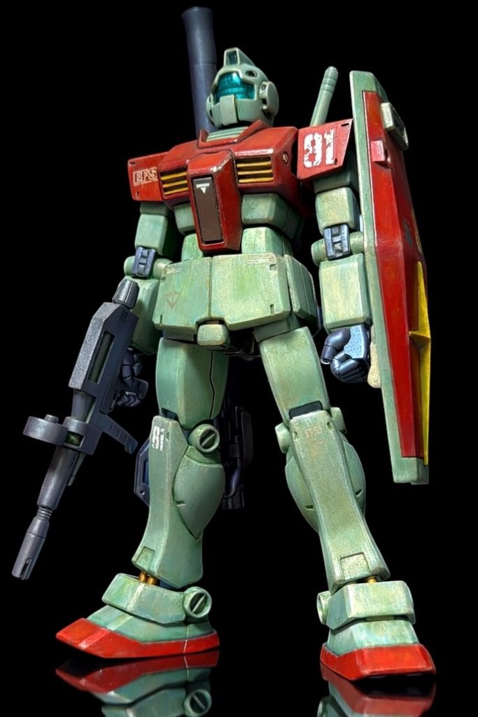 素ジムよりちょっと強いジム重武装隊長機をコンセプトにしてます。