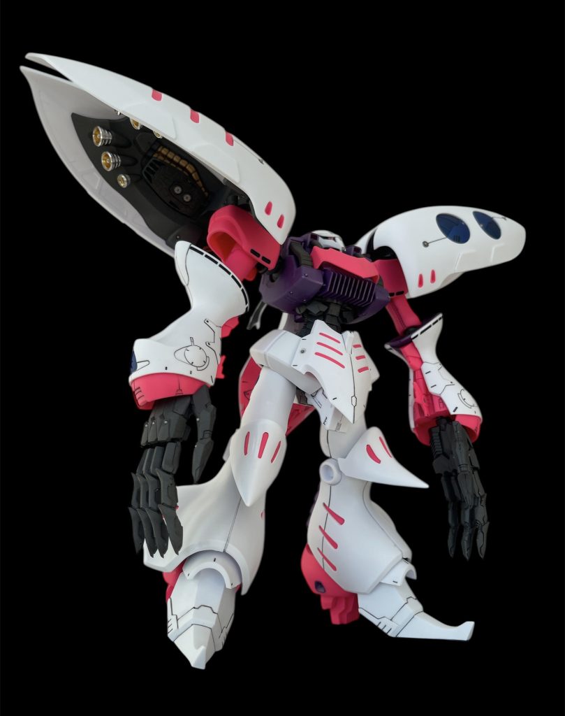 バインダー裏は部分塗装していますが、それ以外はほぼ未塗装です。ゲート処理もあまりしていません。