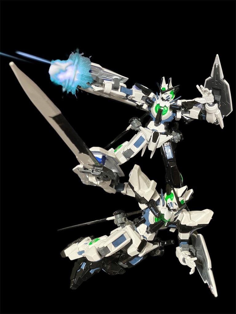 GNブレイドにビームガン。お約束だけど必要だよね。