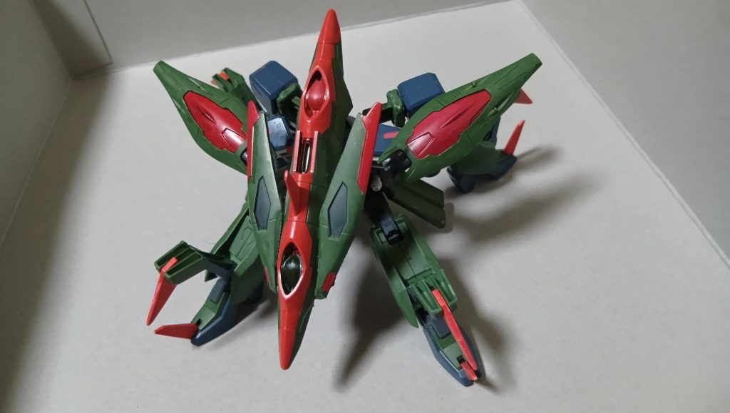 MA形態クロー展開時