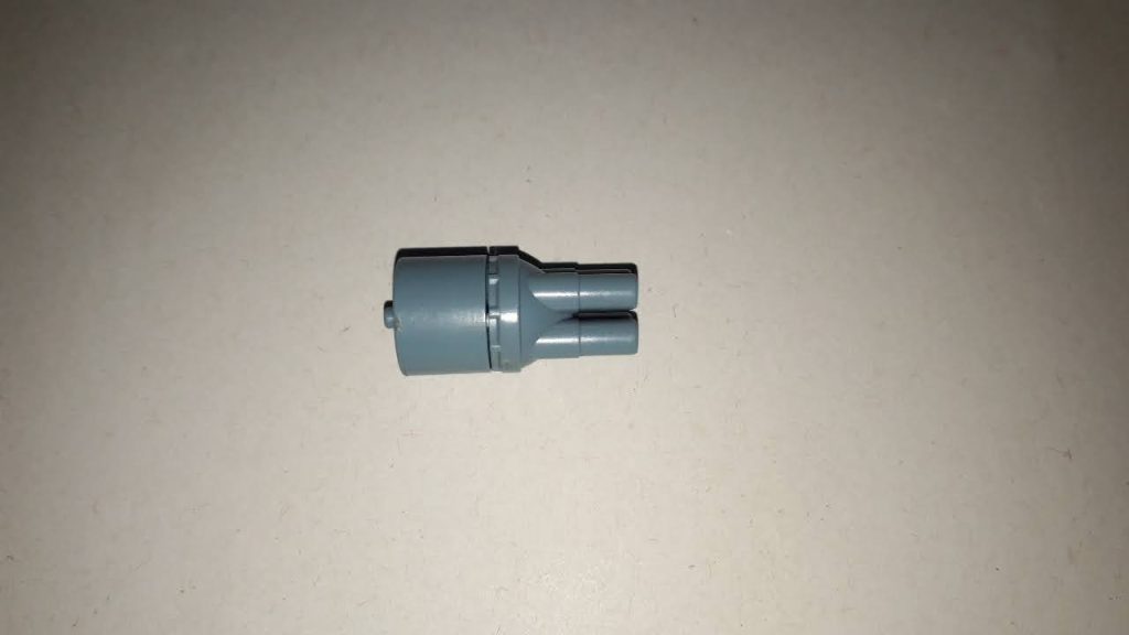 インコムにはガンタンクの腕を使用