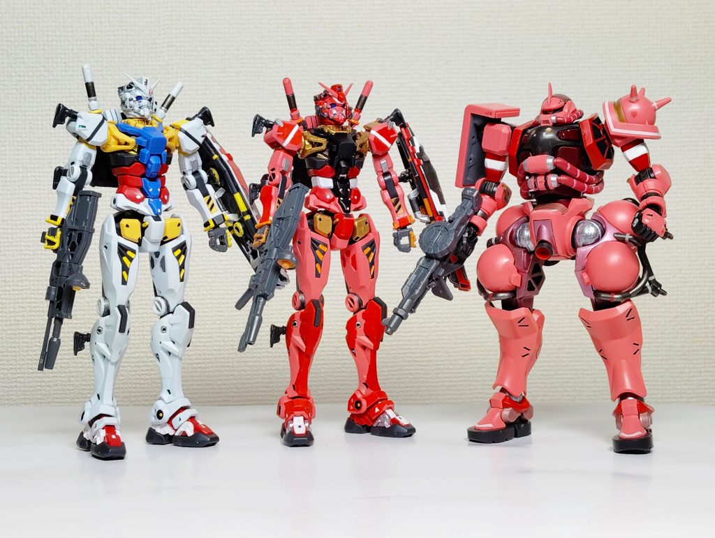 白いガンダム、赤いザクと一緒に。