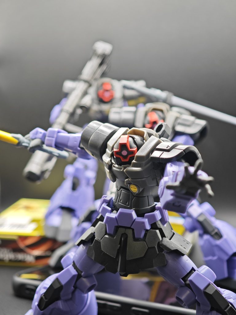 作品名：黒い三連星<p>整理してたらマウンテンサイクル（実家）より珍品が出土しました。 以前にゲーセンのプライズ品として展開されていたドムのアクションフィギュアです。 賛否両論ありそうな体型ですが、可動に関してはプラと軟質素材を上手く活かしたガ [&hellip;]</p>
